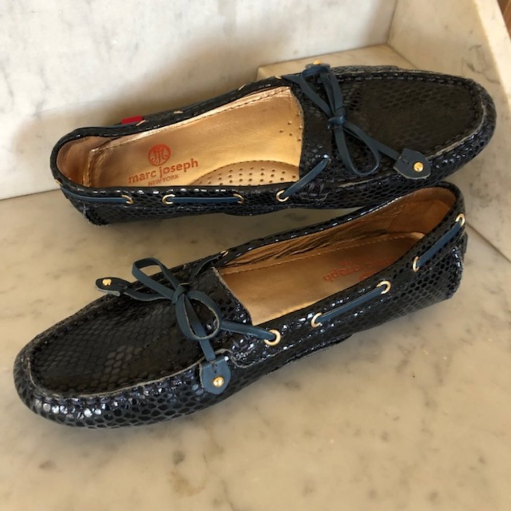 MARC JOSEPH Cypress Hill Driving Navy Snake Moc 6 NWOT